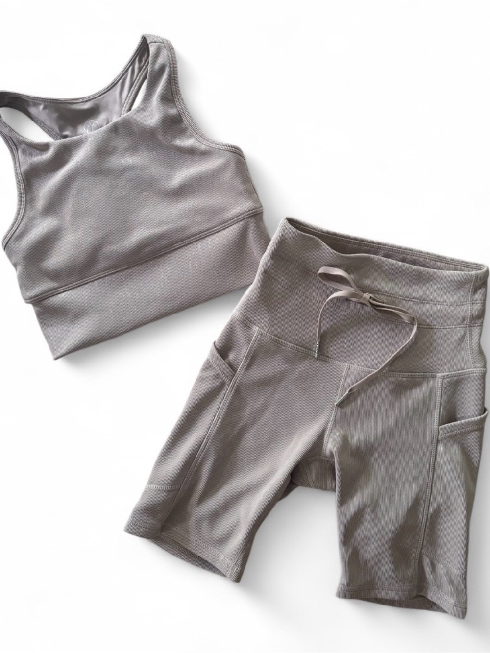 Move Theology Activewear Sports Bra & Biker Shorts Set Size XS